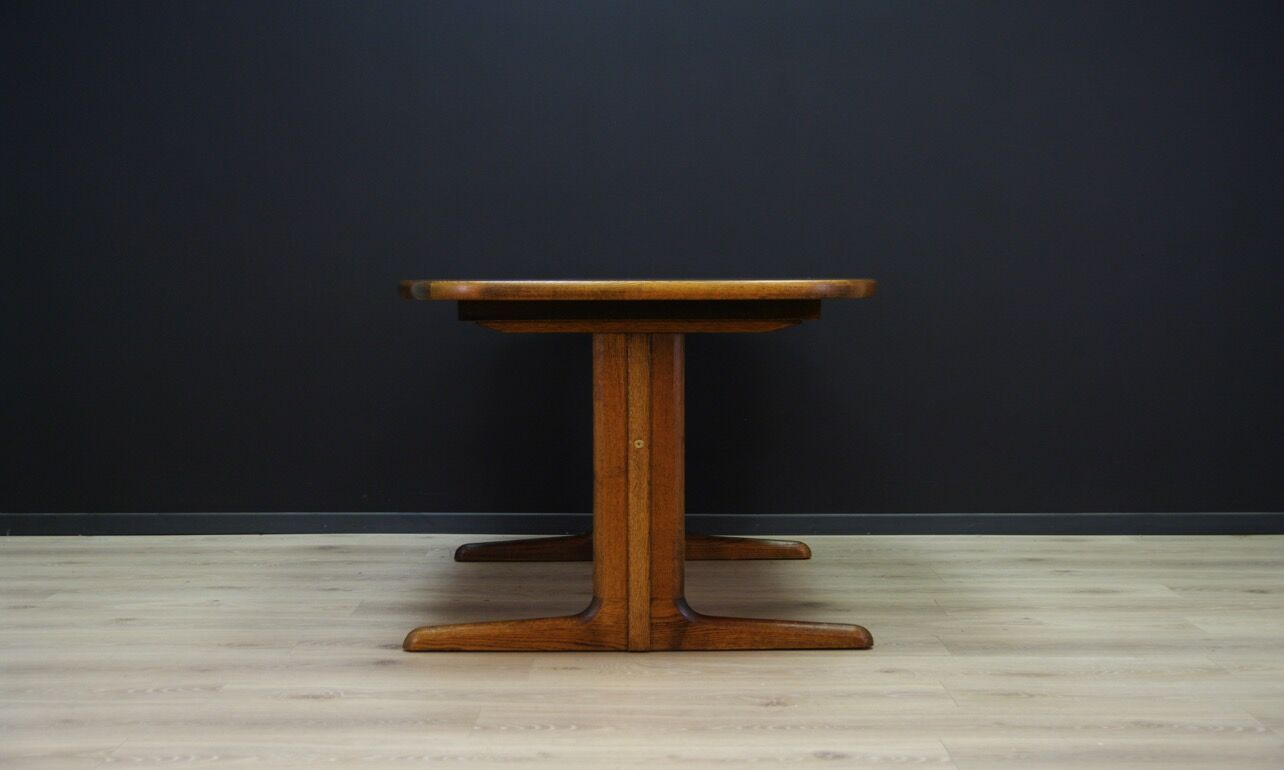 Table Skovby, design danois, vintage