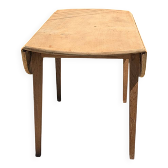 Table ronde rabattable