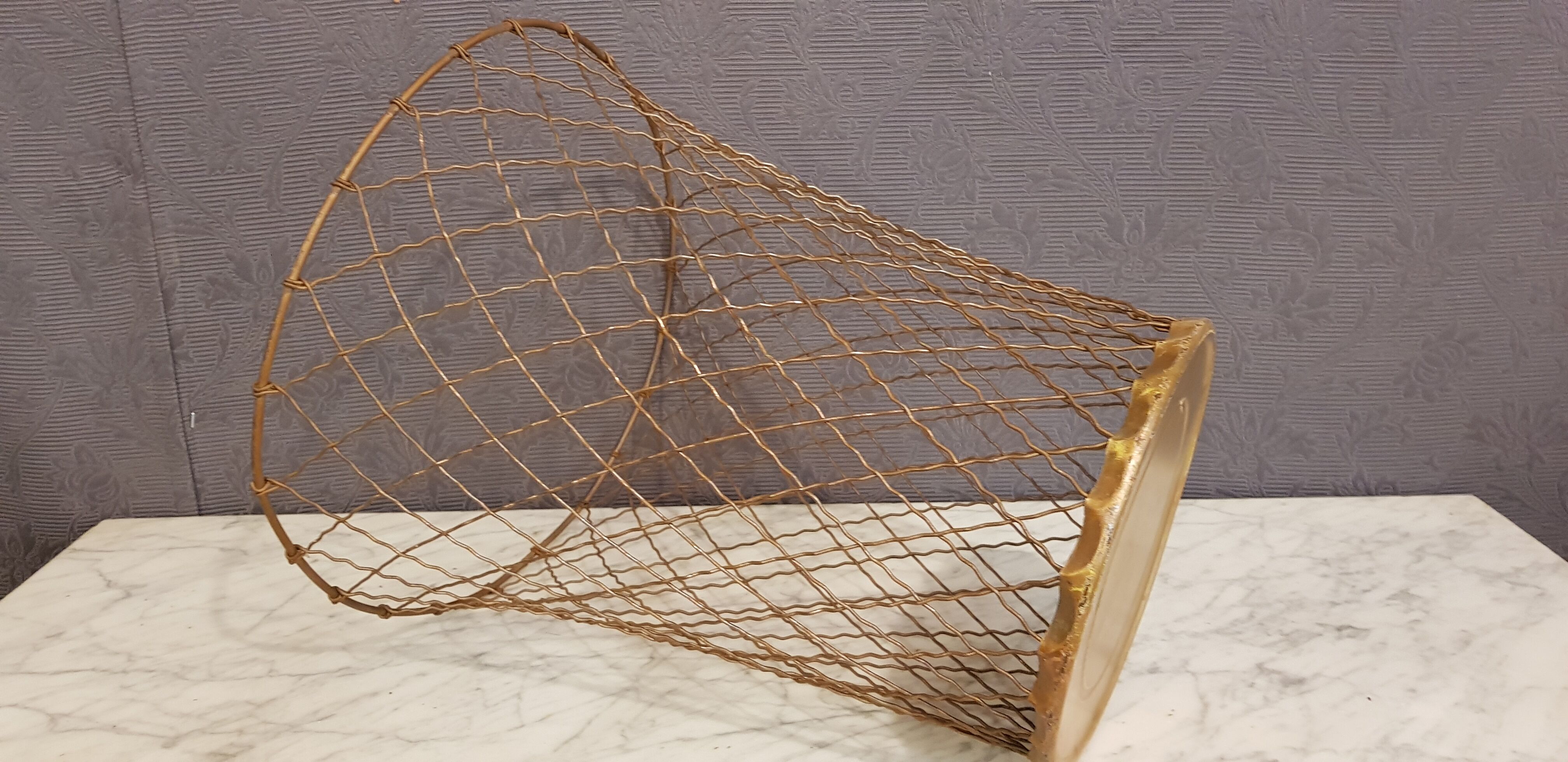 Brass paper basket