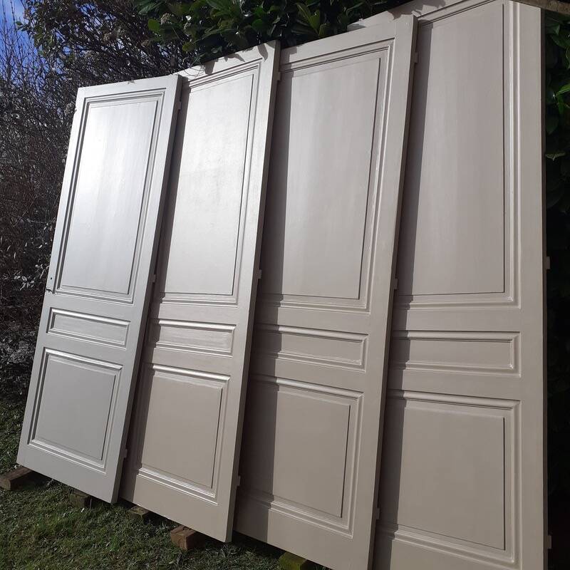 Set of 4 old solid wood interior doors