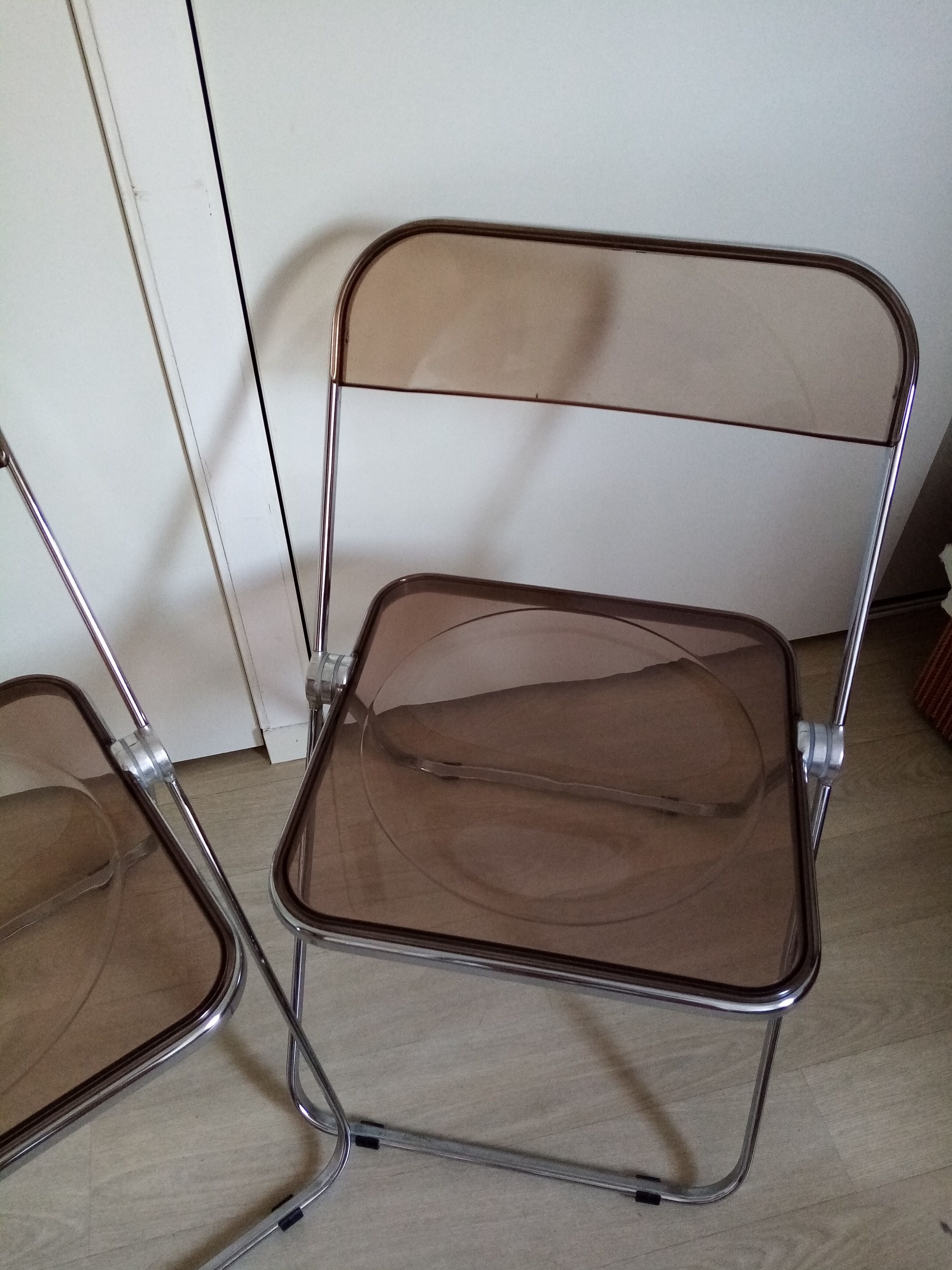 Chaises plia design Giancarlo Piretti pour Castelli