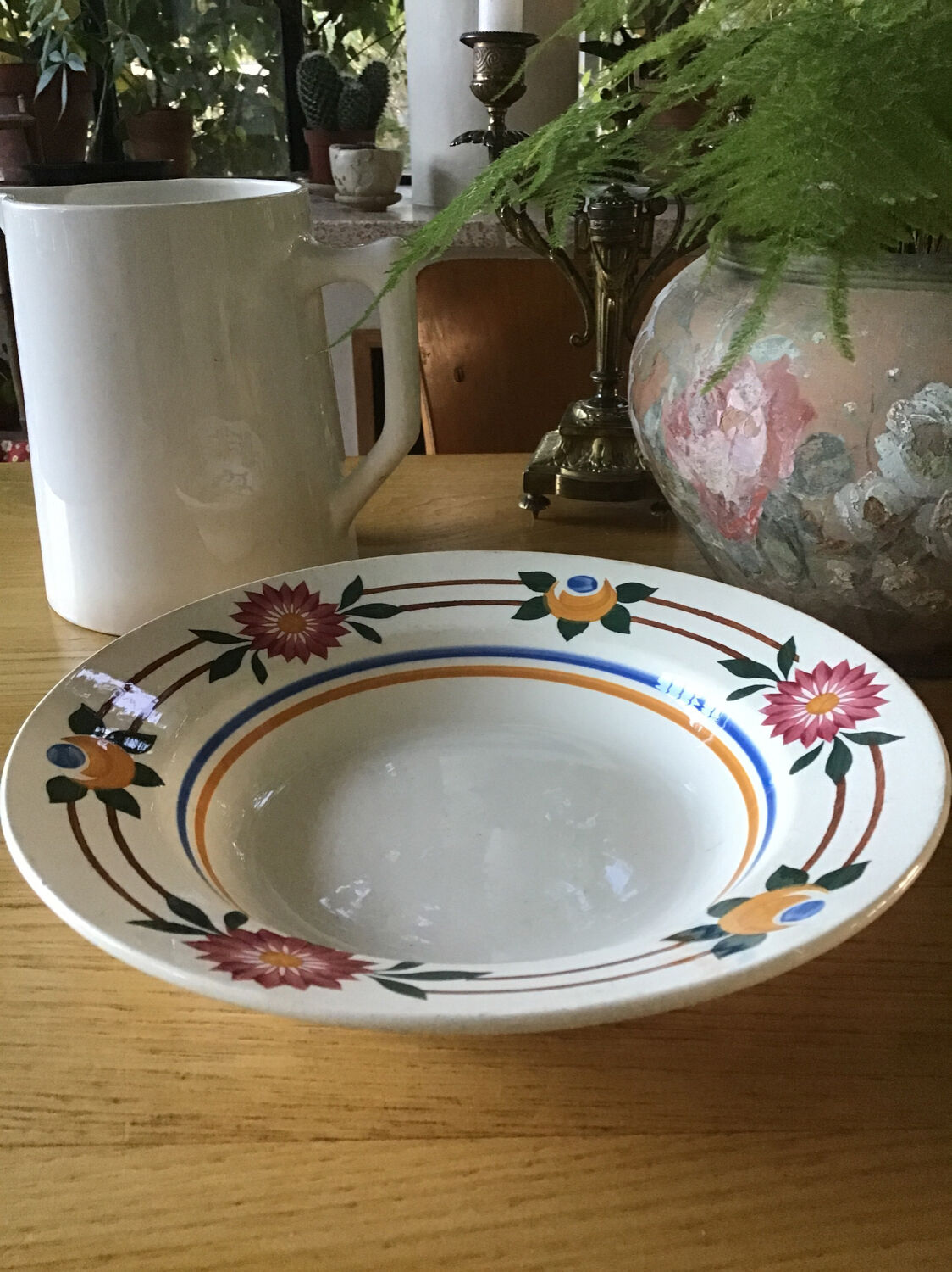 Hollow dish