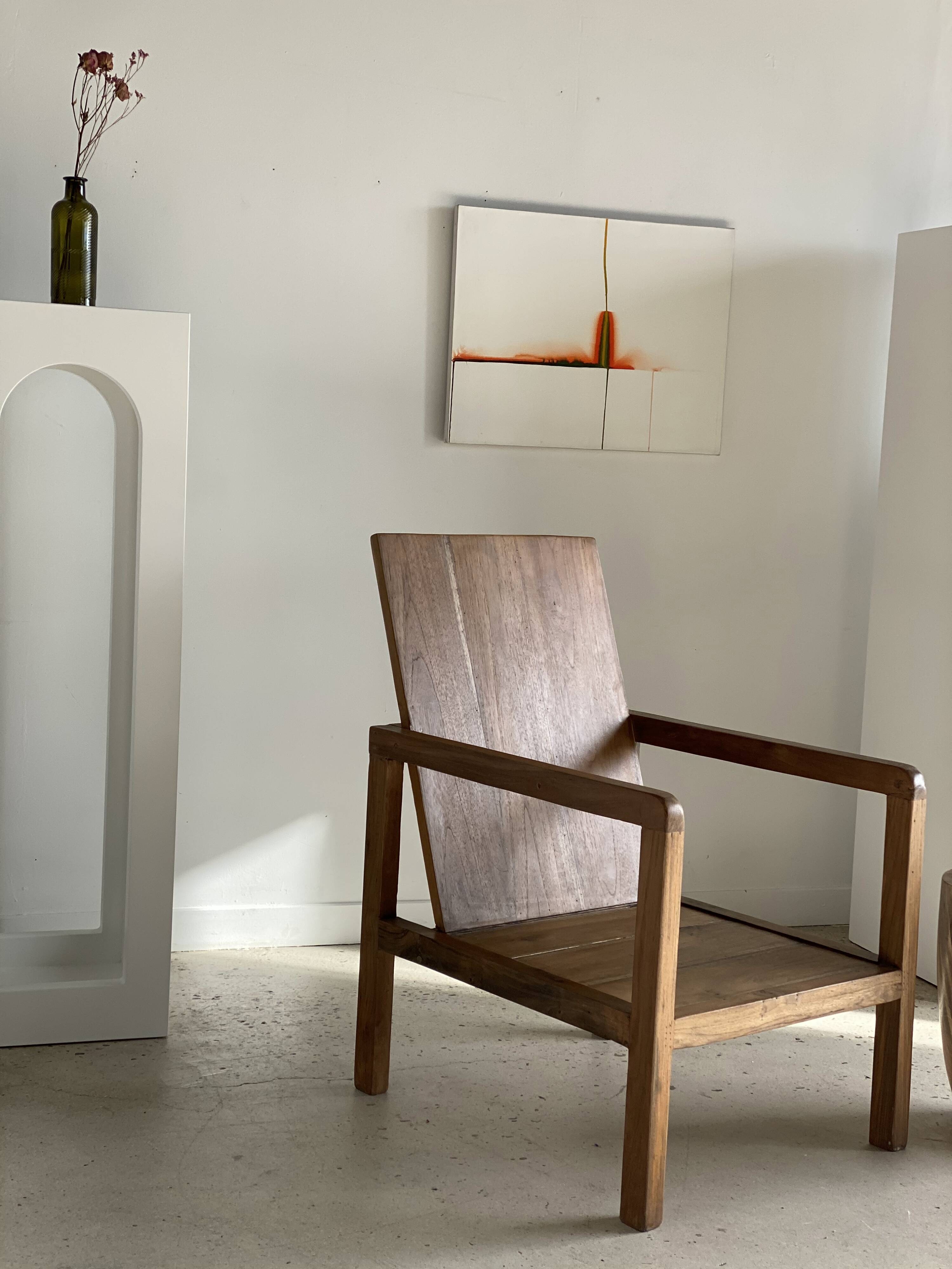 Armchair in natural wood (teak) minimalist design