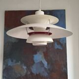 PH5 pendant light by Louis Poulsen