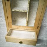 Wall display cabinet