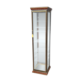 Showcase in a classic style.