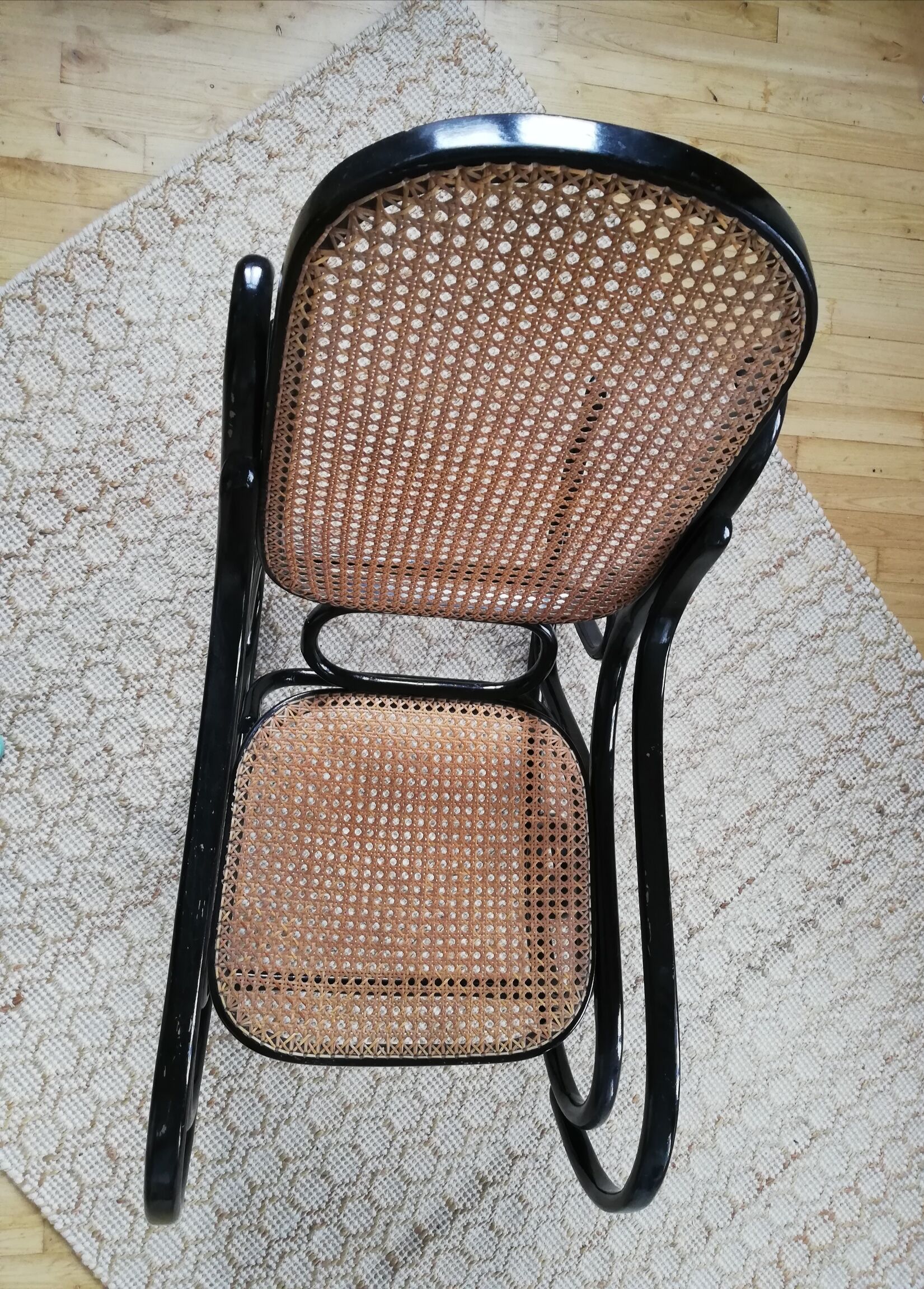 Rocking chair thonet noir