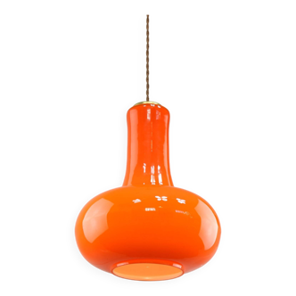 Lampe à suspension italienne du milieu du siècle en verre orange et laiton