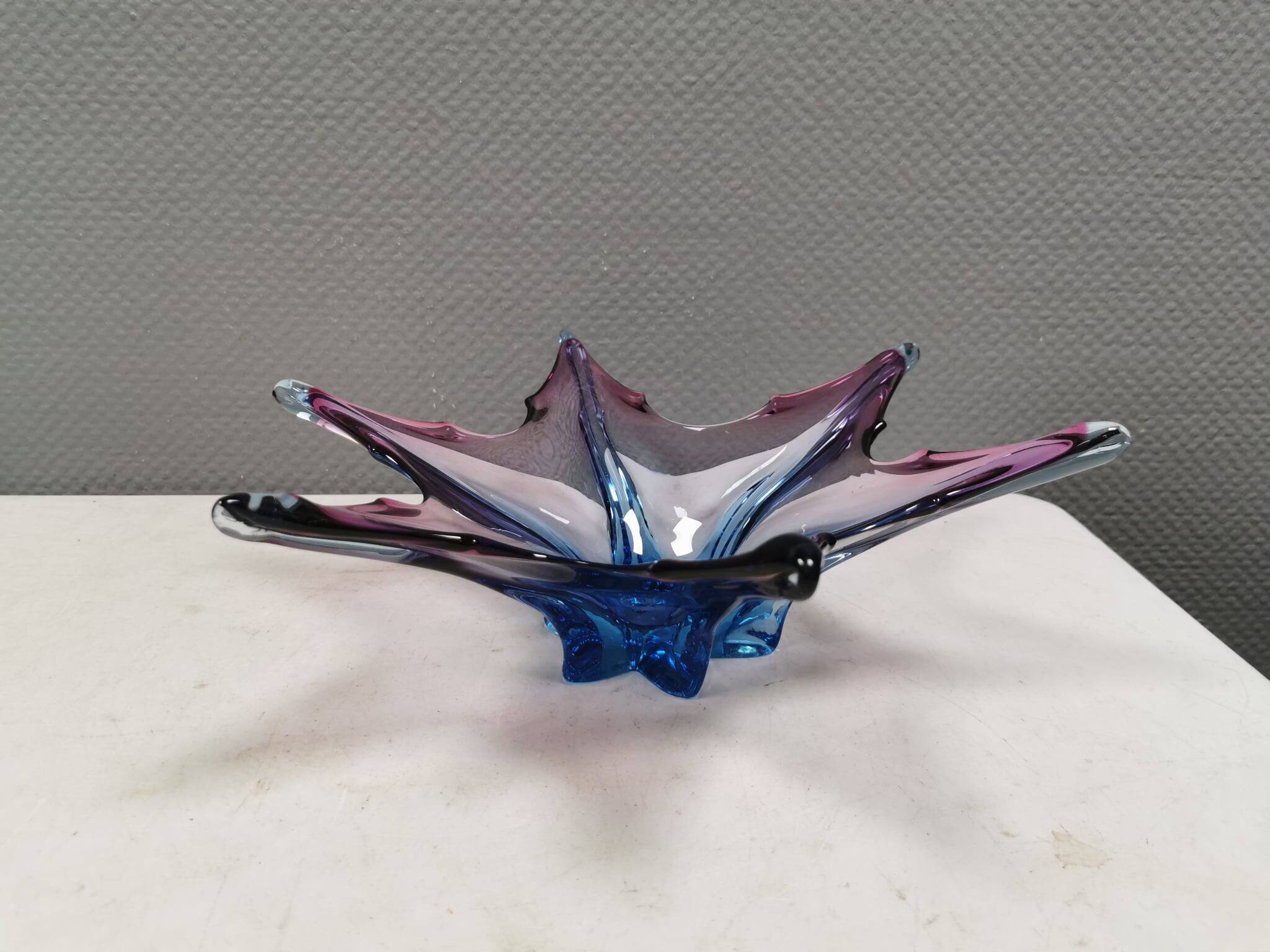 Murano Glass bowl with "leaf" shape in blue/purple/pink/transparent colors