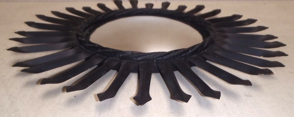 Mirror 'witch' in Sun