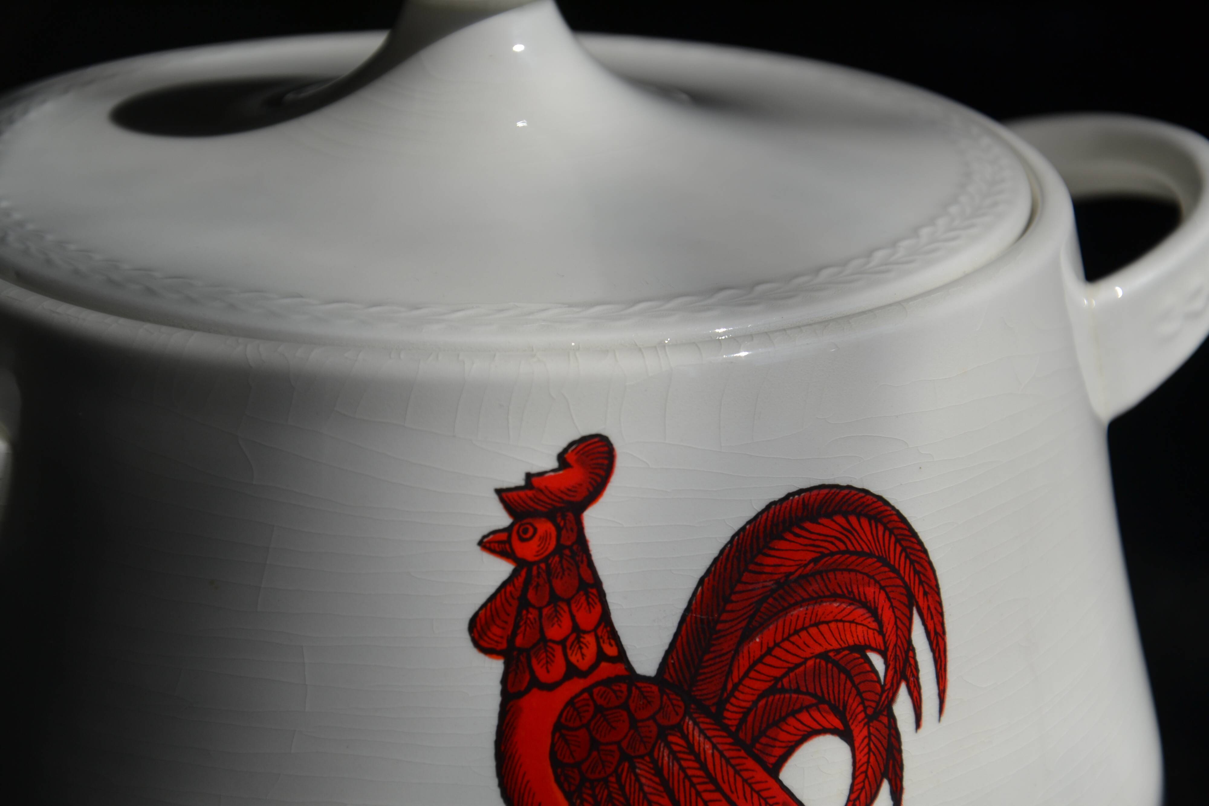 Earthenware soup tureen with rooster design