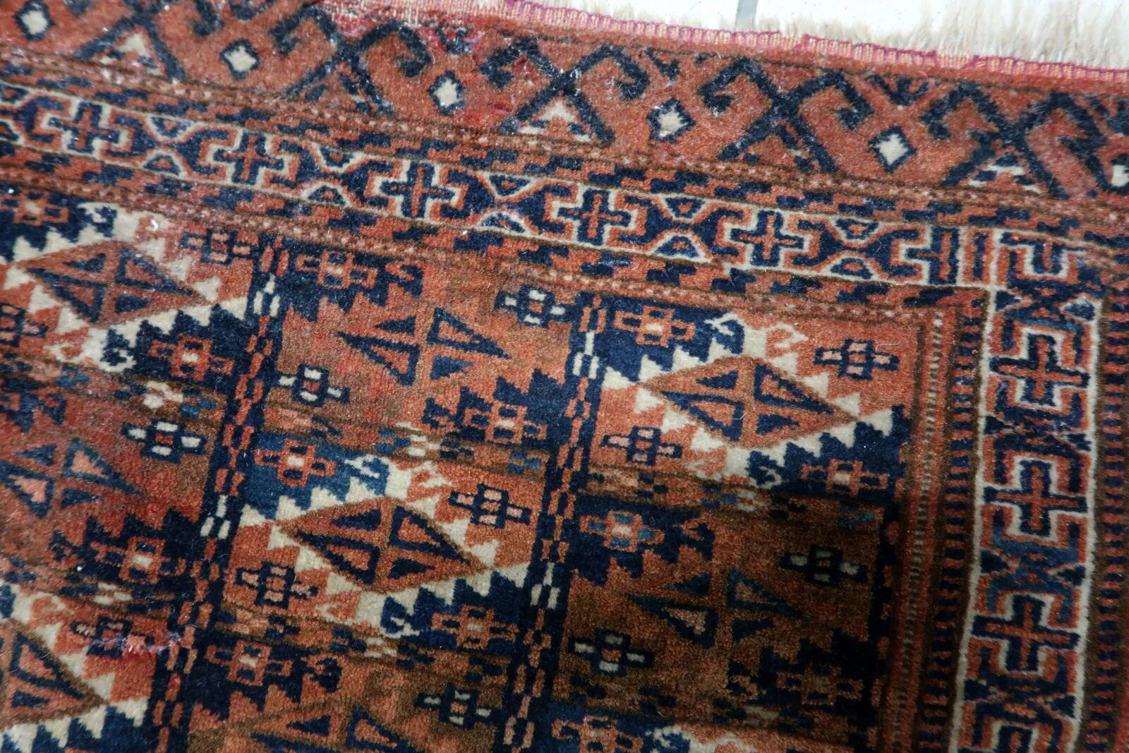 Handmade antique Turkmen Yomud collectible mat rug 40cm x 51cm, 1900s