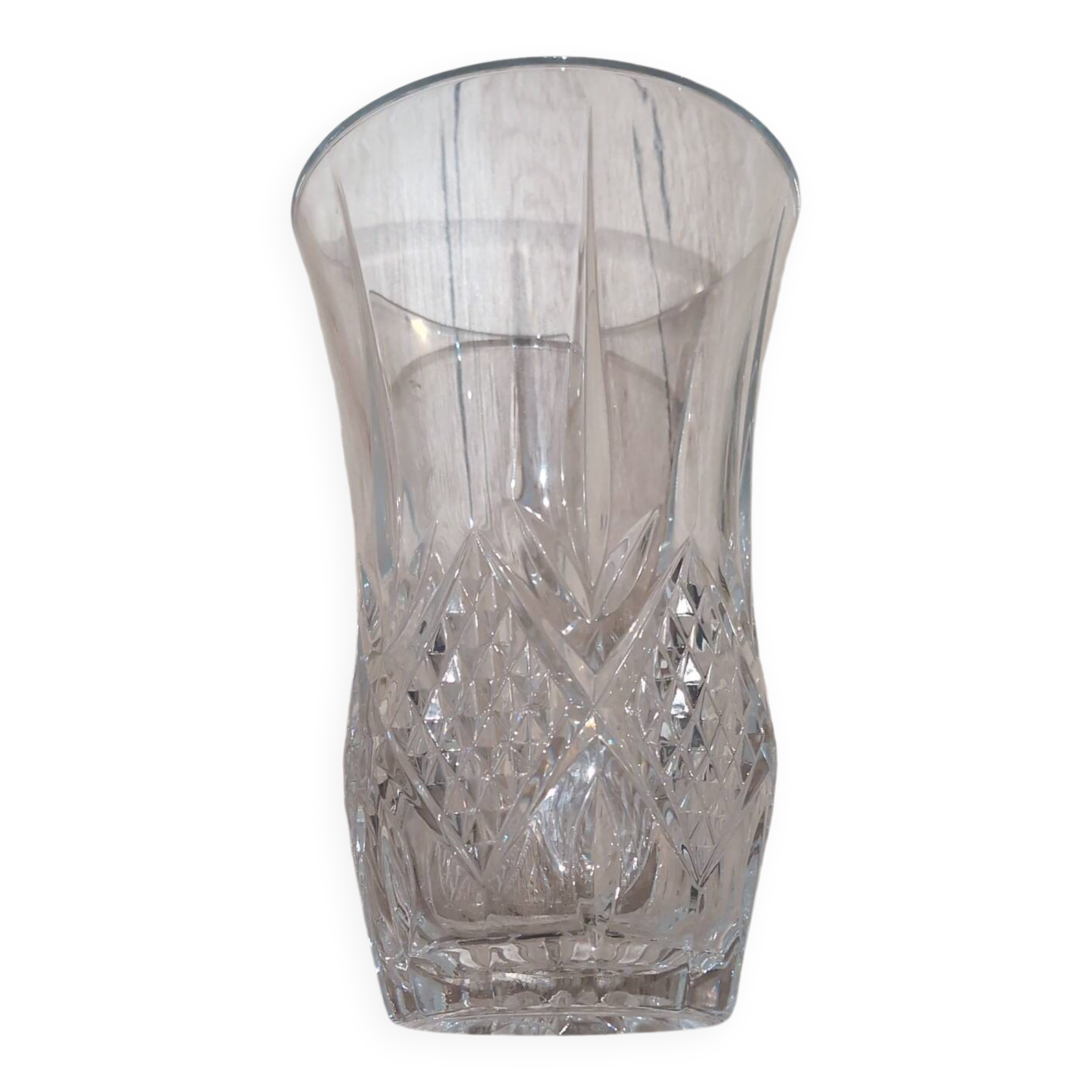 Vintage crystal vase with diamond cut points.