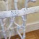 Ancien porte-parapluie victorien, fin XIXème en fonte laqué blanc