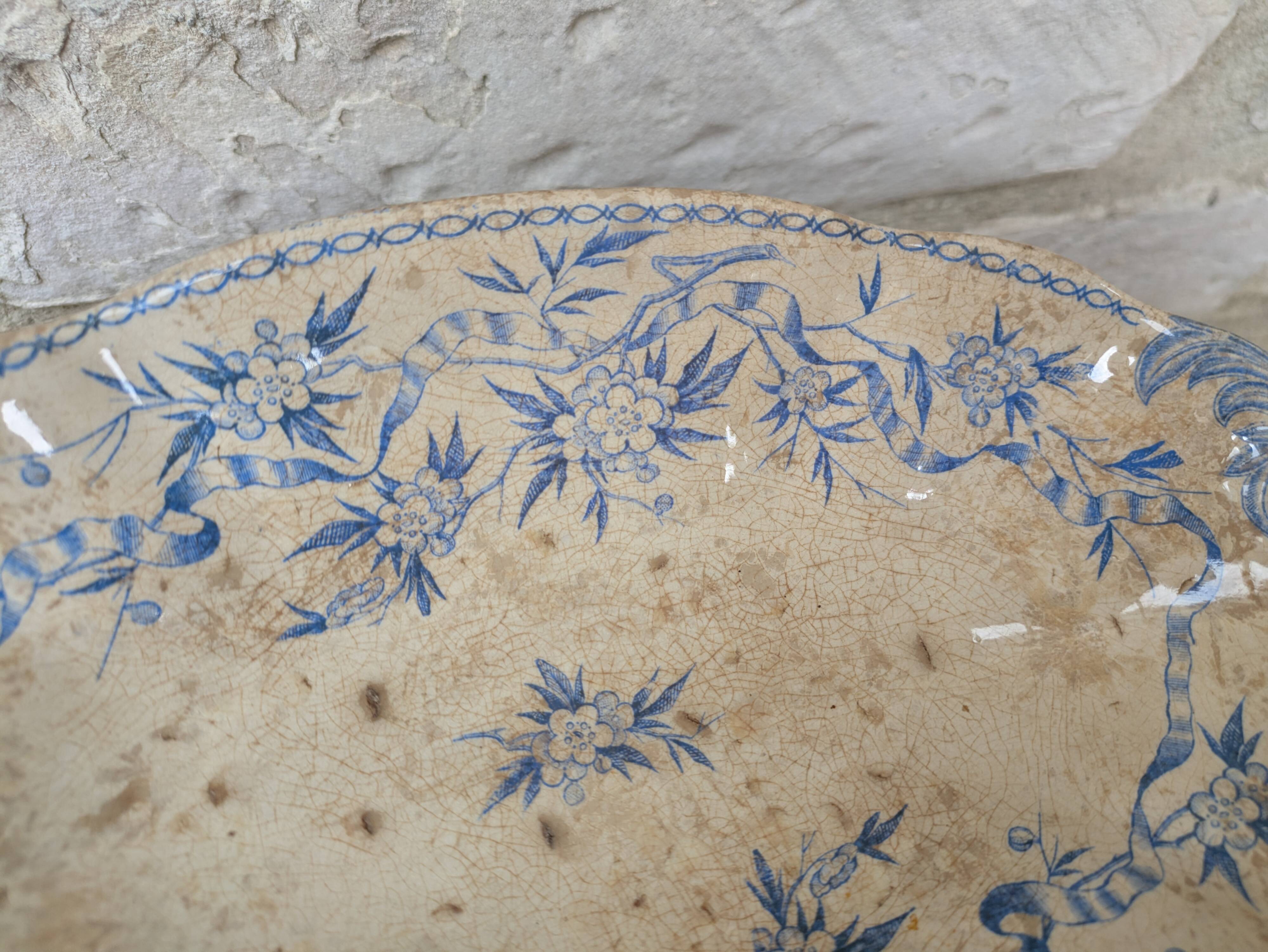 Antique U&C ceramic thorn bowl