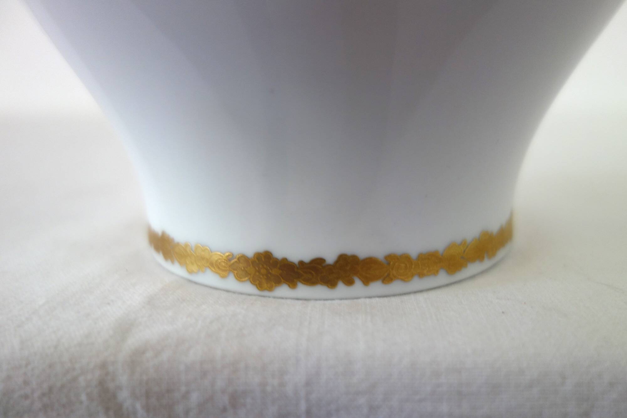 White porcelain vase with Kaiser decoration, West Germany, 1970s