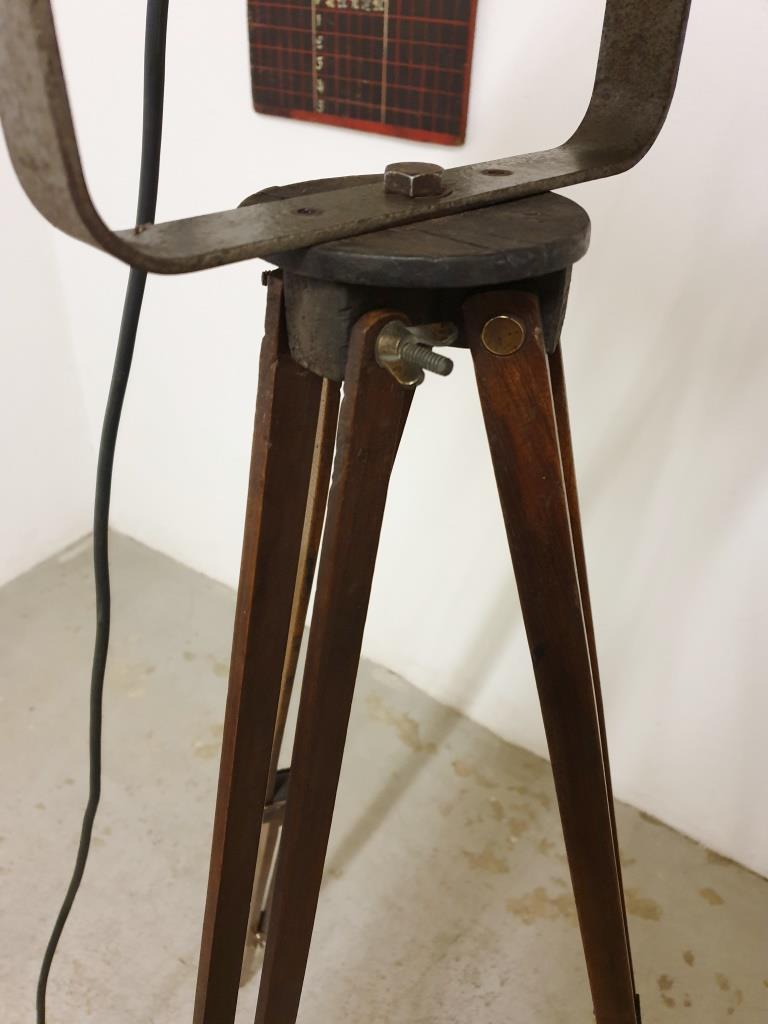 Cremer AE Paris projector