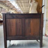 Crossbow chest of drawers