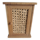 Wall or stand key box