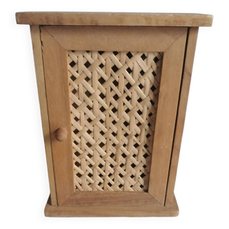 Wall or stand key box
