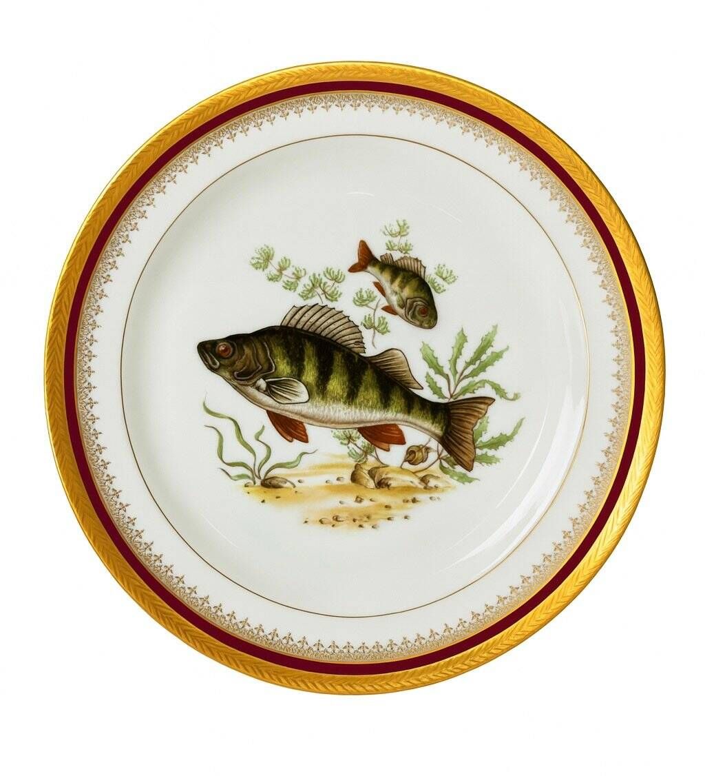 Porcelain plates and fish decoration sauce boat from Limoges, 1980s, set of 13.