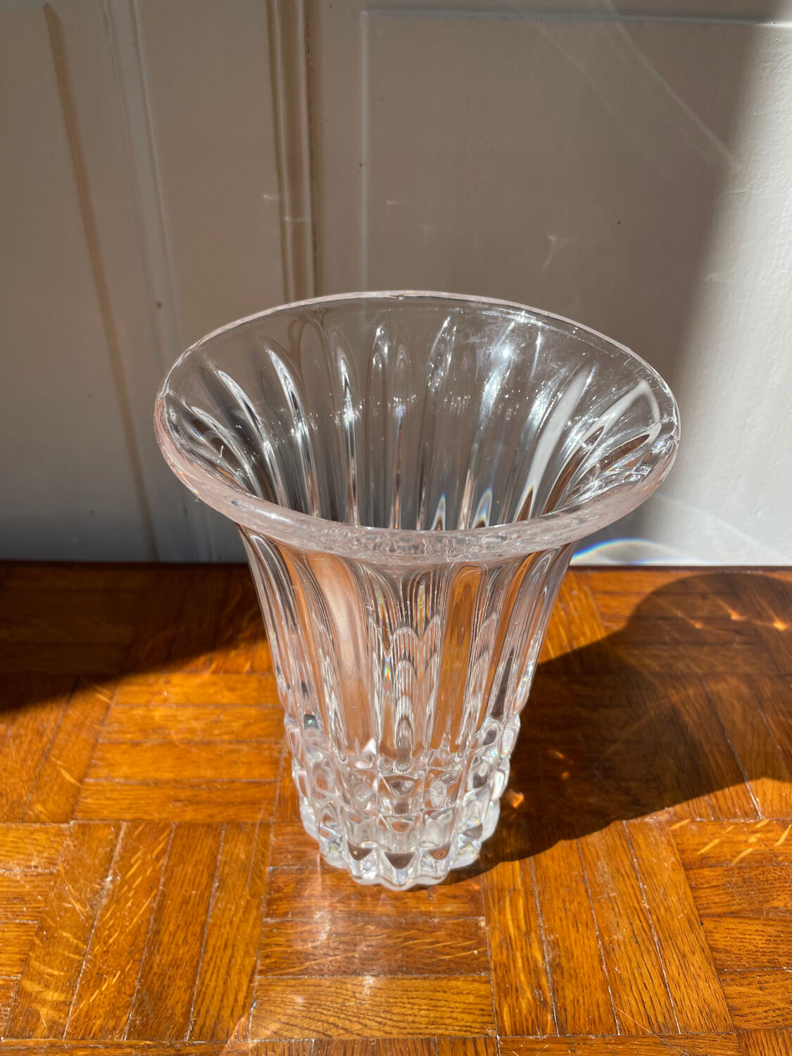 Crystal tulip vase