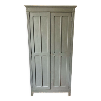 Armoire grise