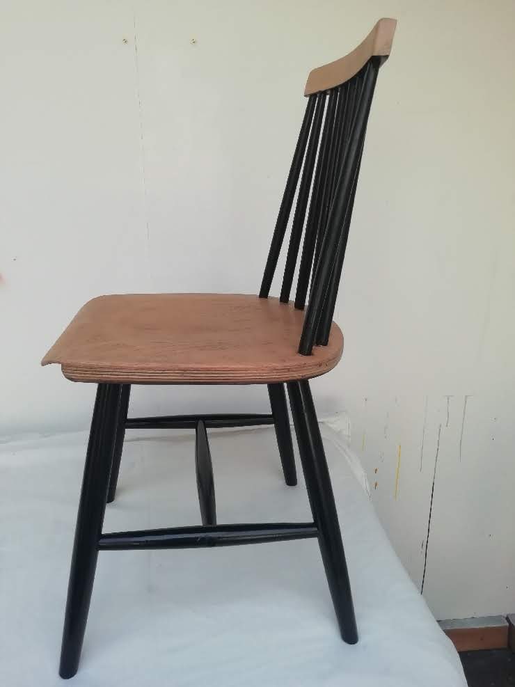 Scandinavian wood and black chair