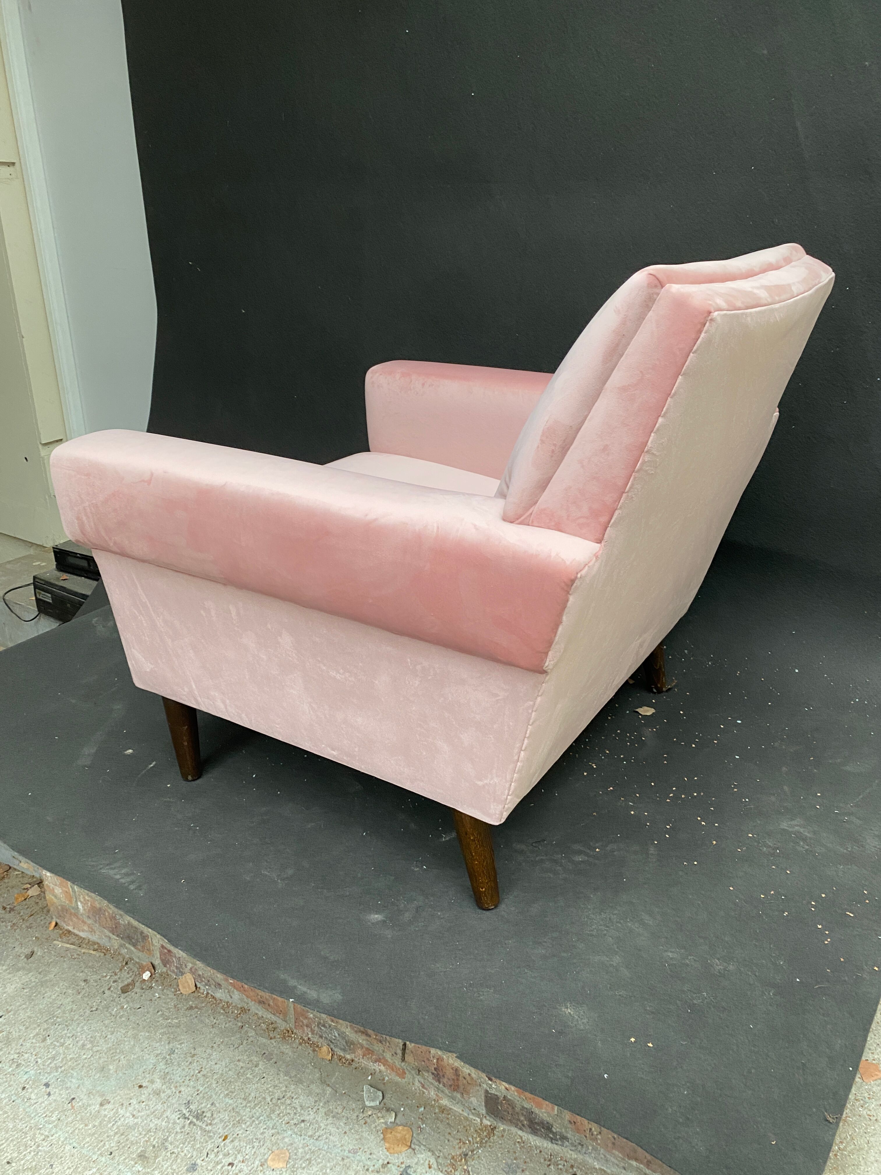 Vintage pink velvet armchair