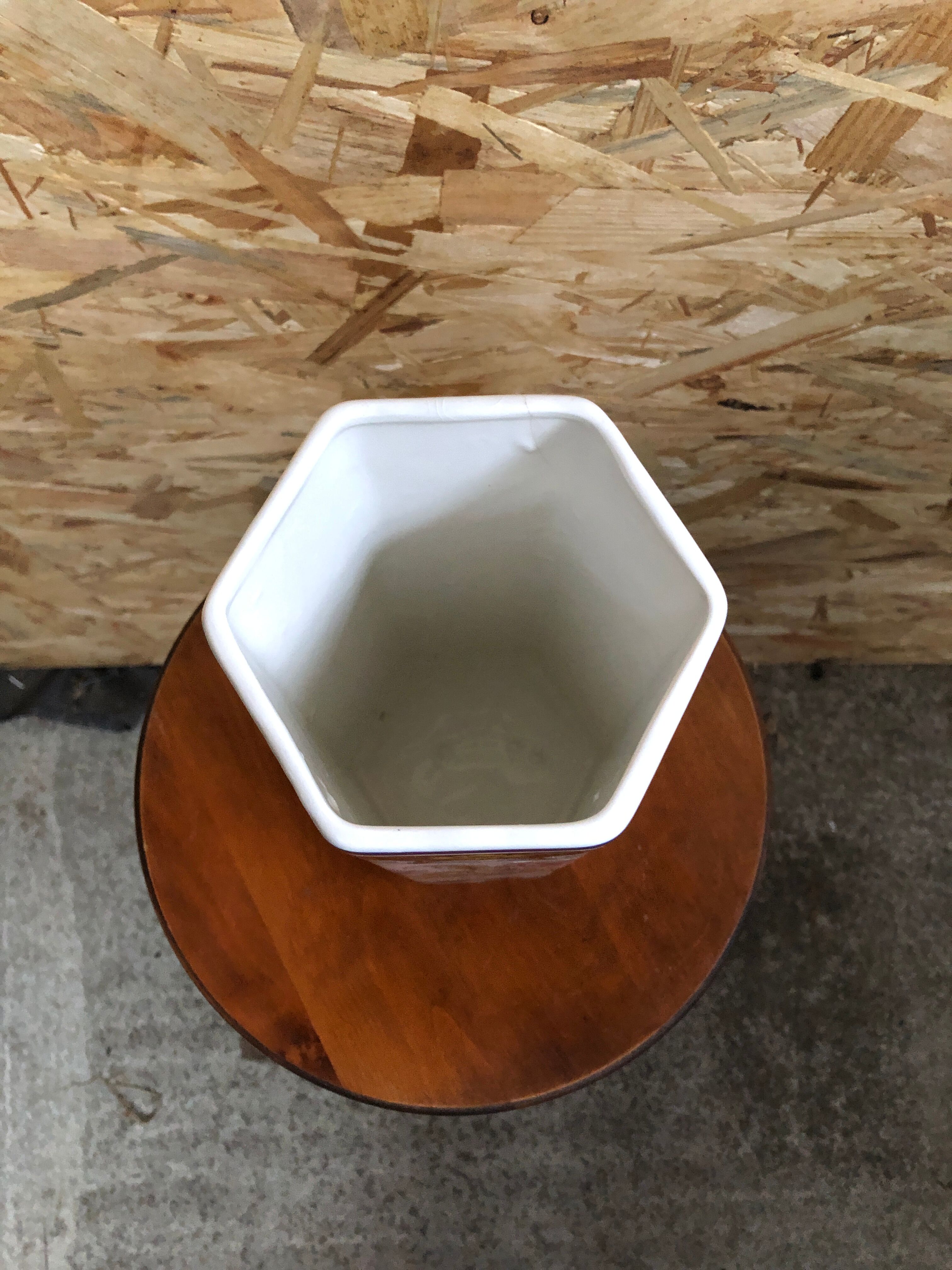 Old hexagonal vase v v carraresi ceramic white decoration flowers vintage