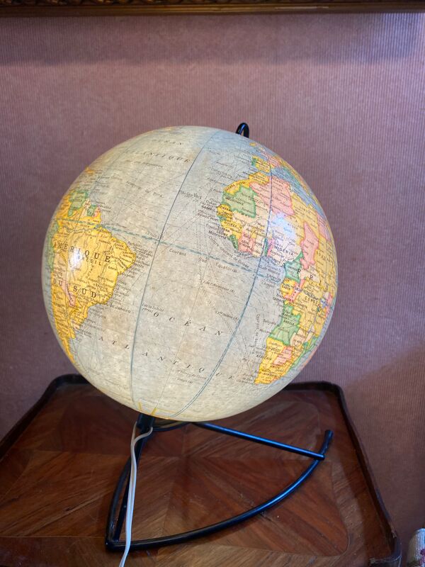 Mappemonde Girard et Barrère