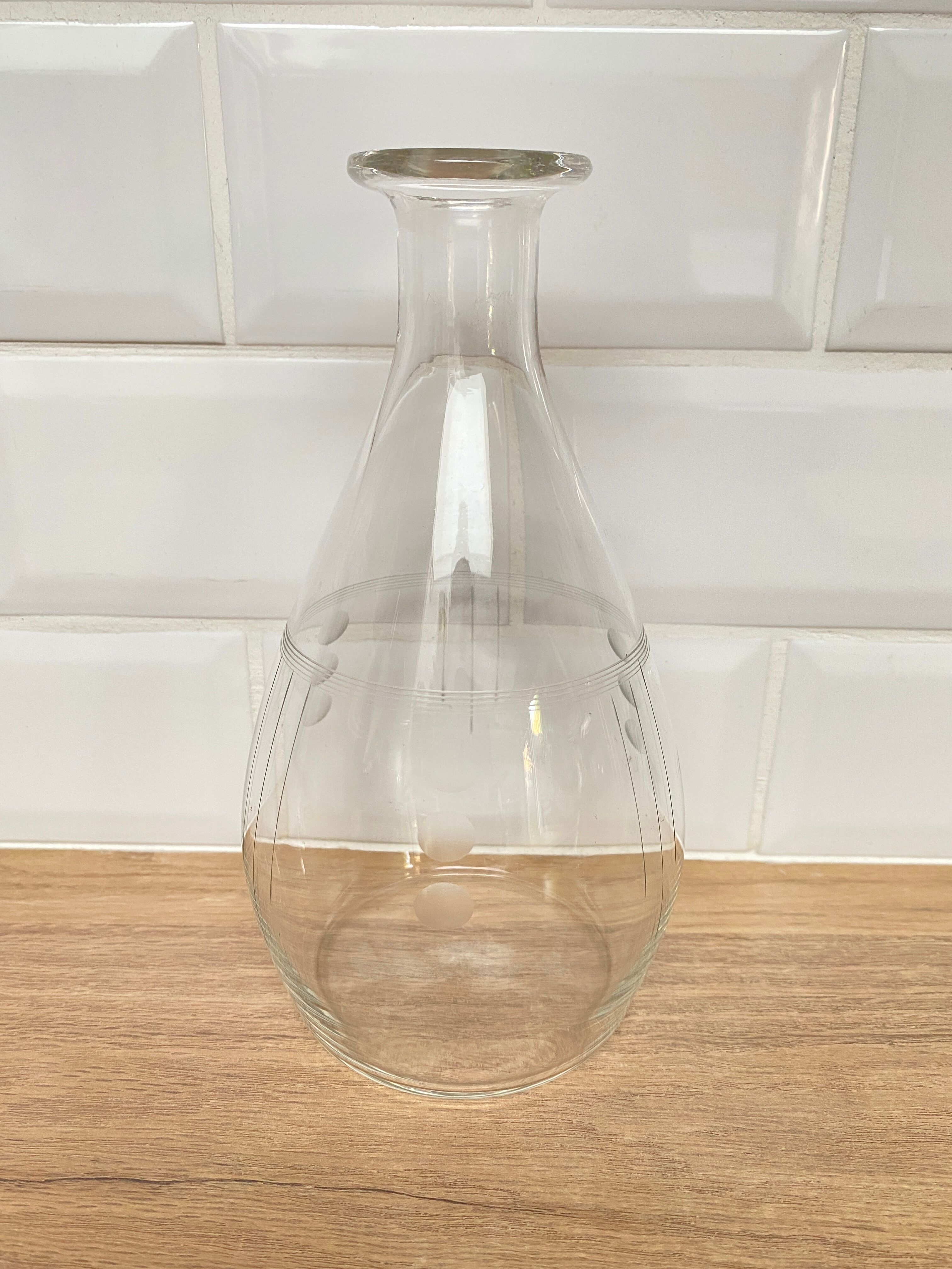 Engraved glass decanter