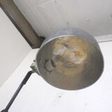 Industrial lamp with adjustable aluminum lampshade