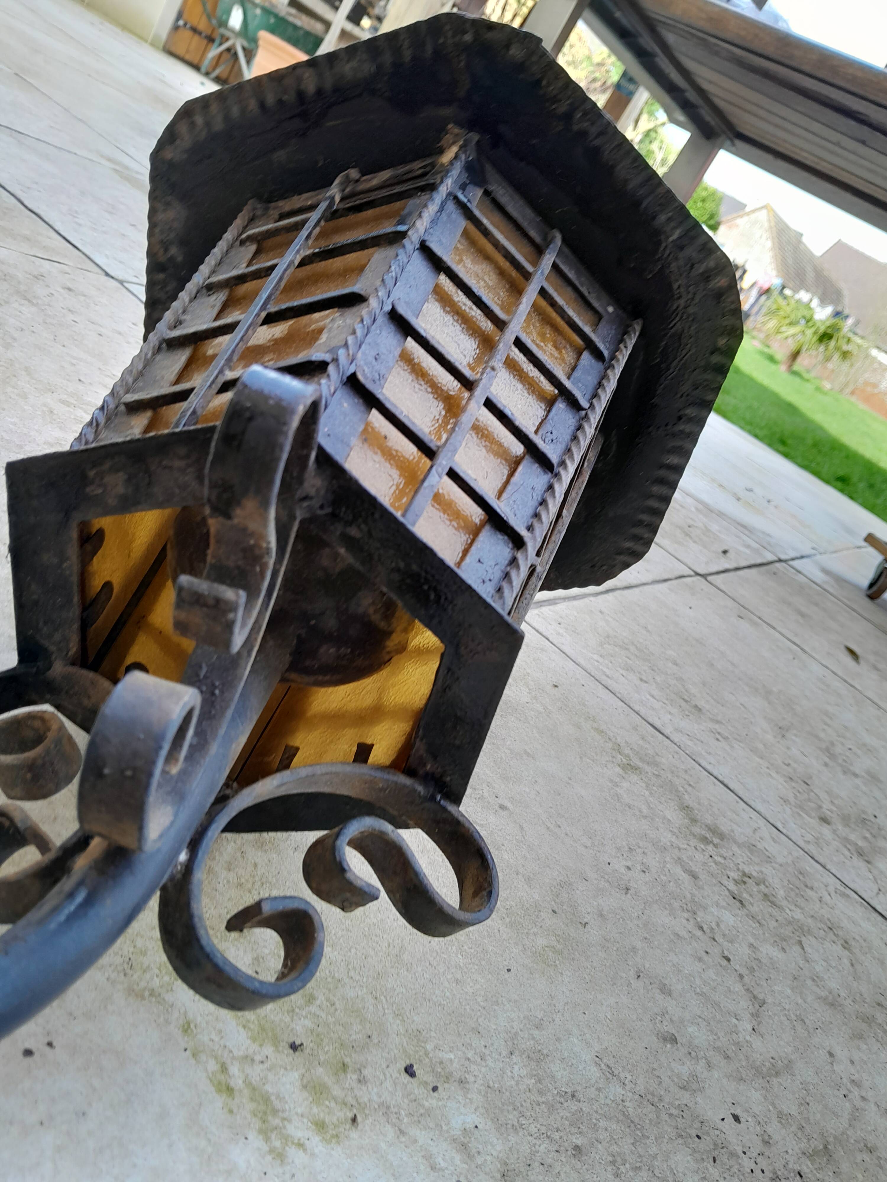 Ancienne lanterne potence extérieur fer forger