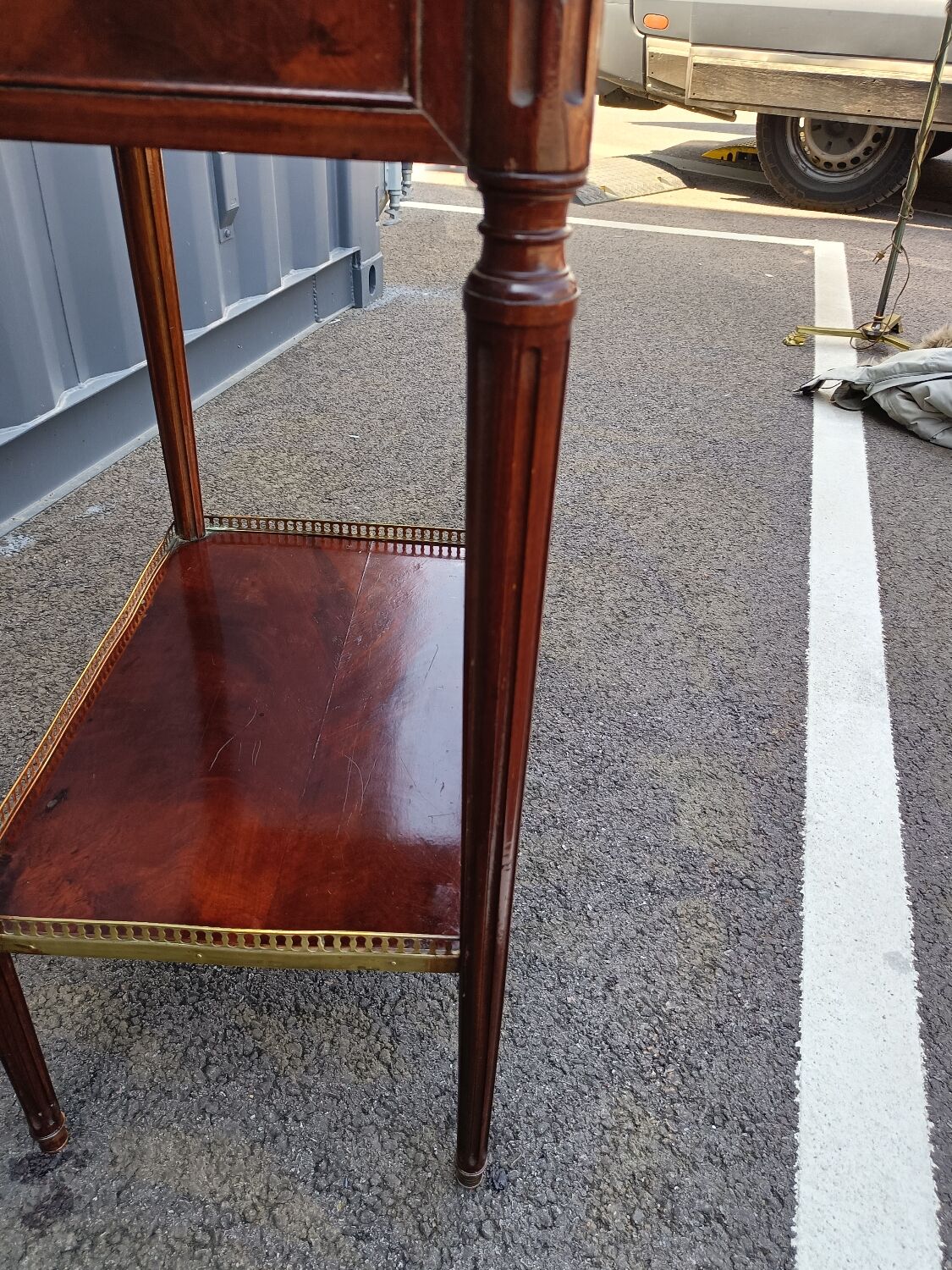 Chest of drawers style Louis XVl old marble tray