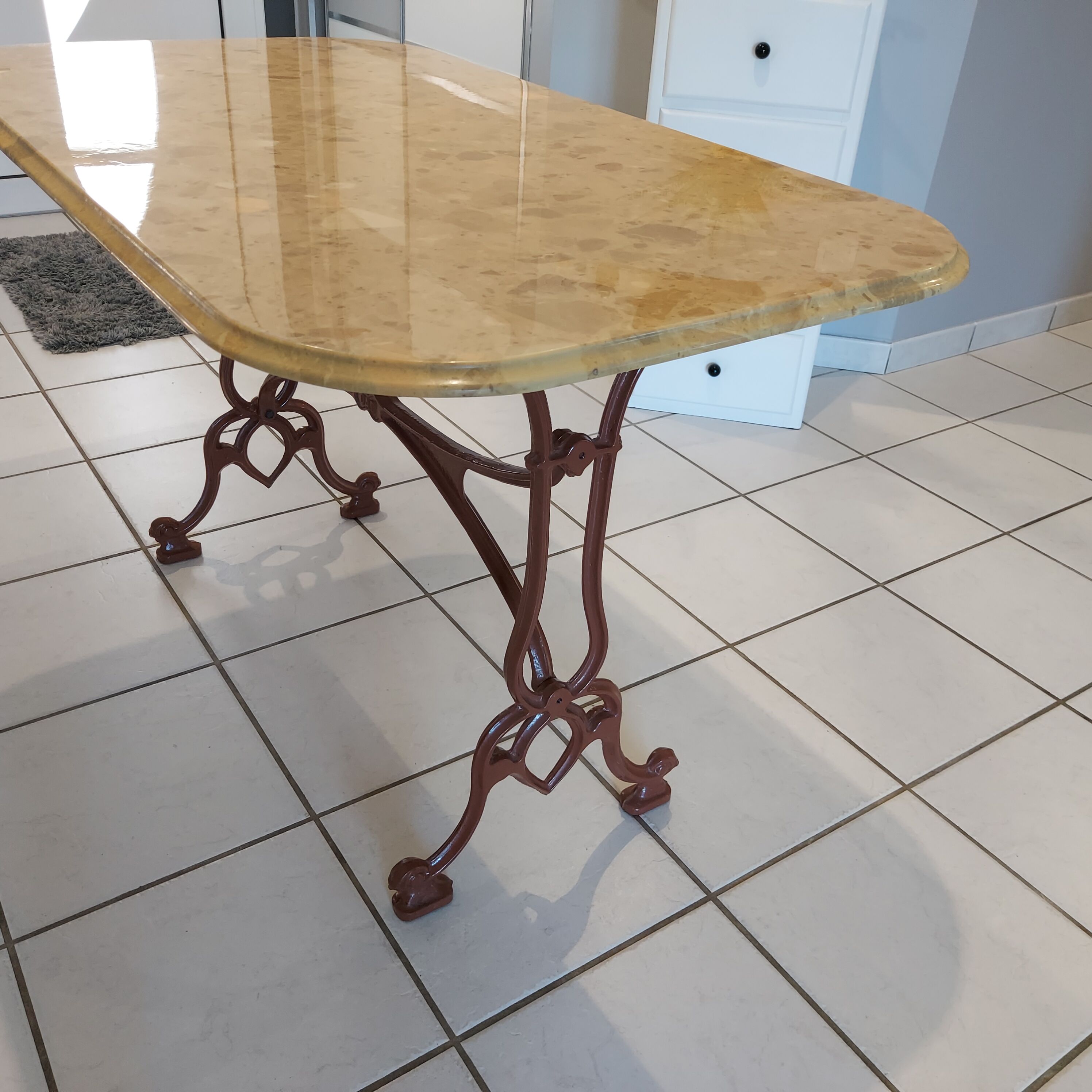 Bistro table vintage marble