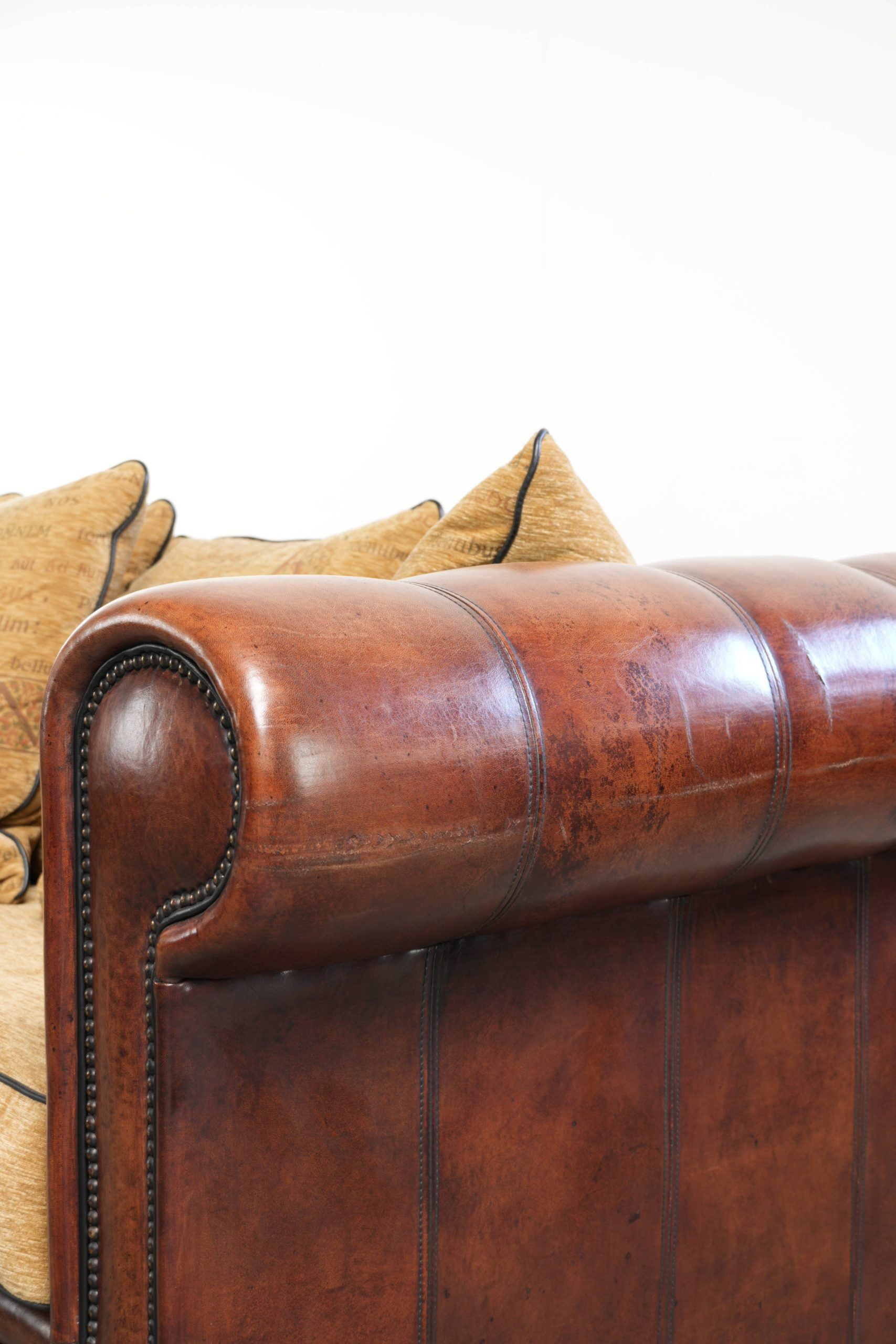 Sheepskin 3-seater sofa from the late 20th century with removable armrests