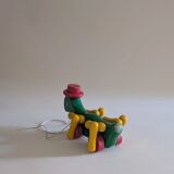 Grilllon, Kouvalias wooden pull toy