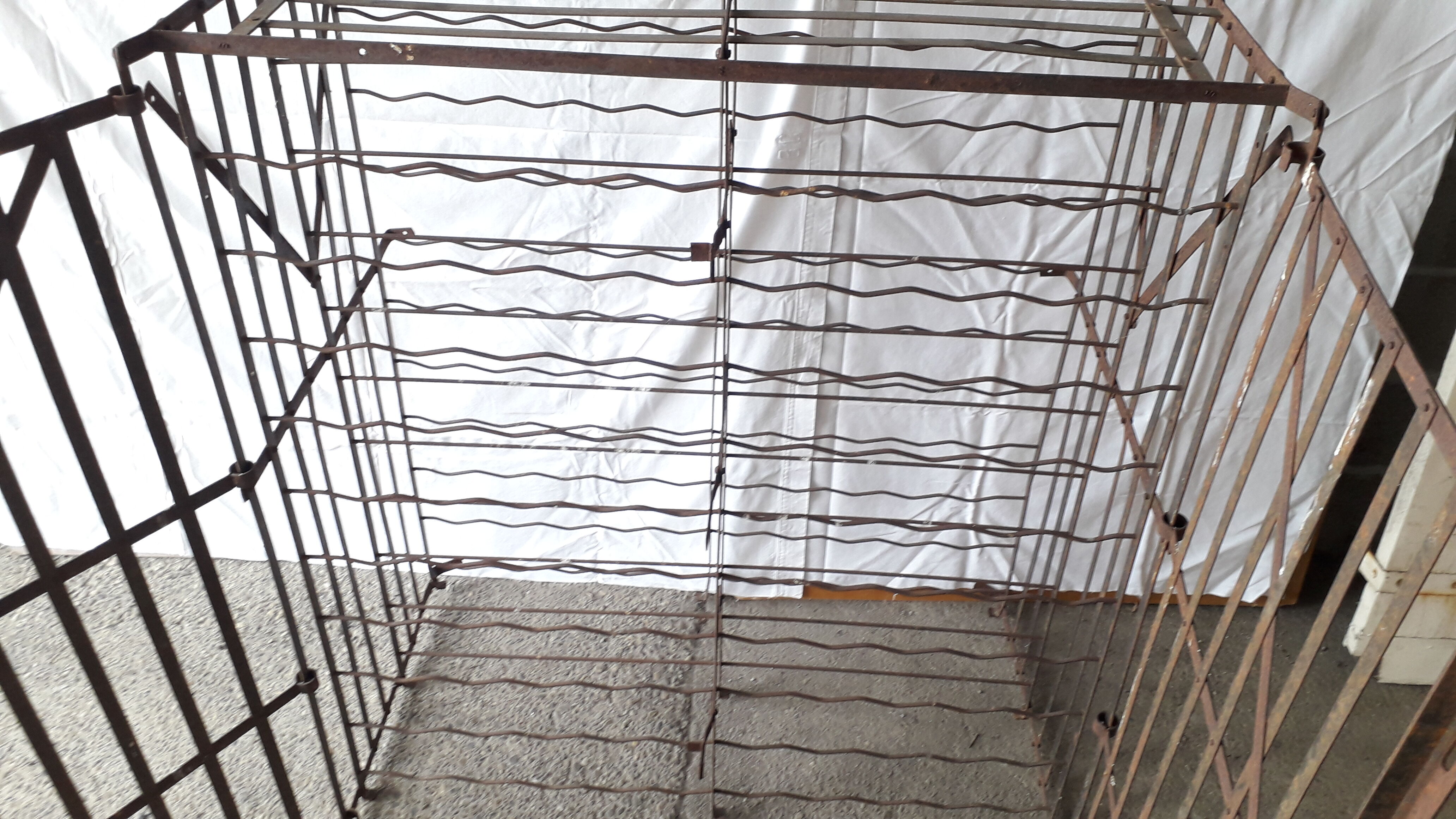 wine cellar, wine cage, secure cellar.
