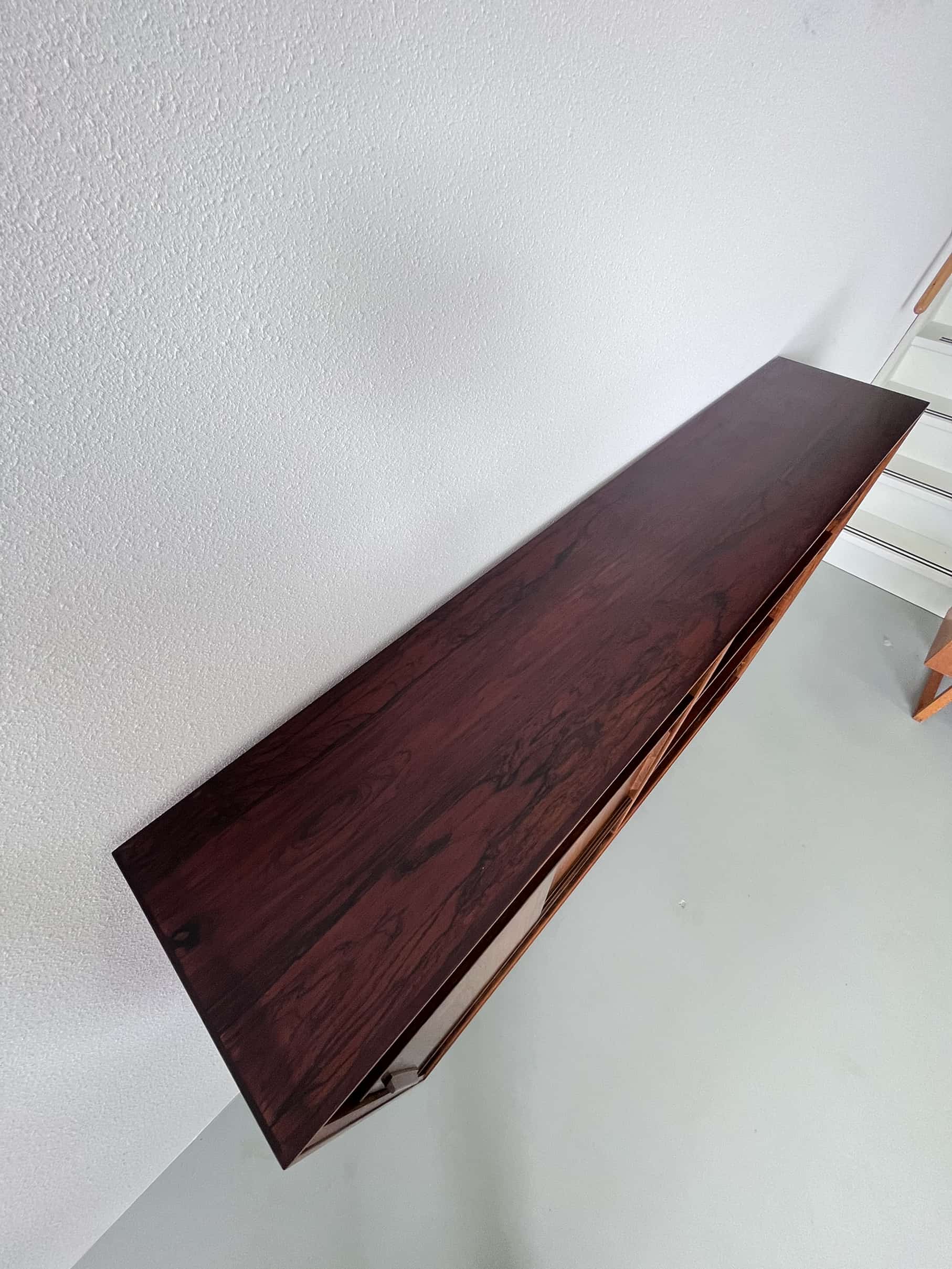 Danish cabinet in rosewood 60