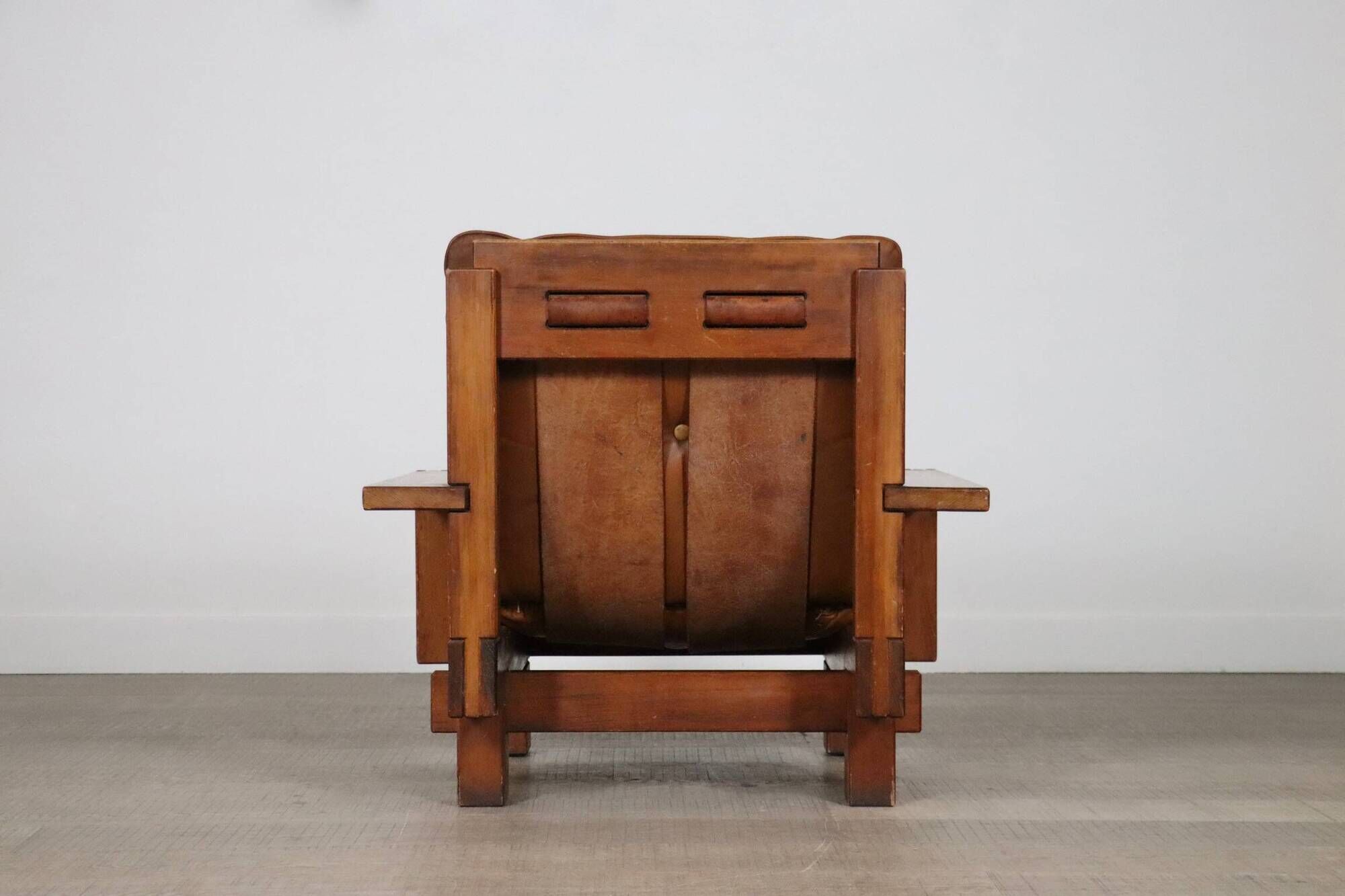 Midcentury Modern Brutalist Lounge Chair In Oak And Leather, Italy 1970s