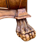 Commode en chêne antique