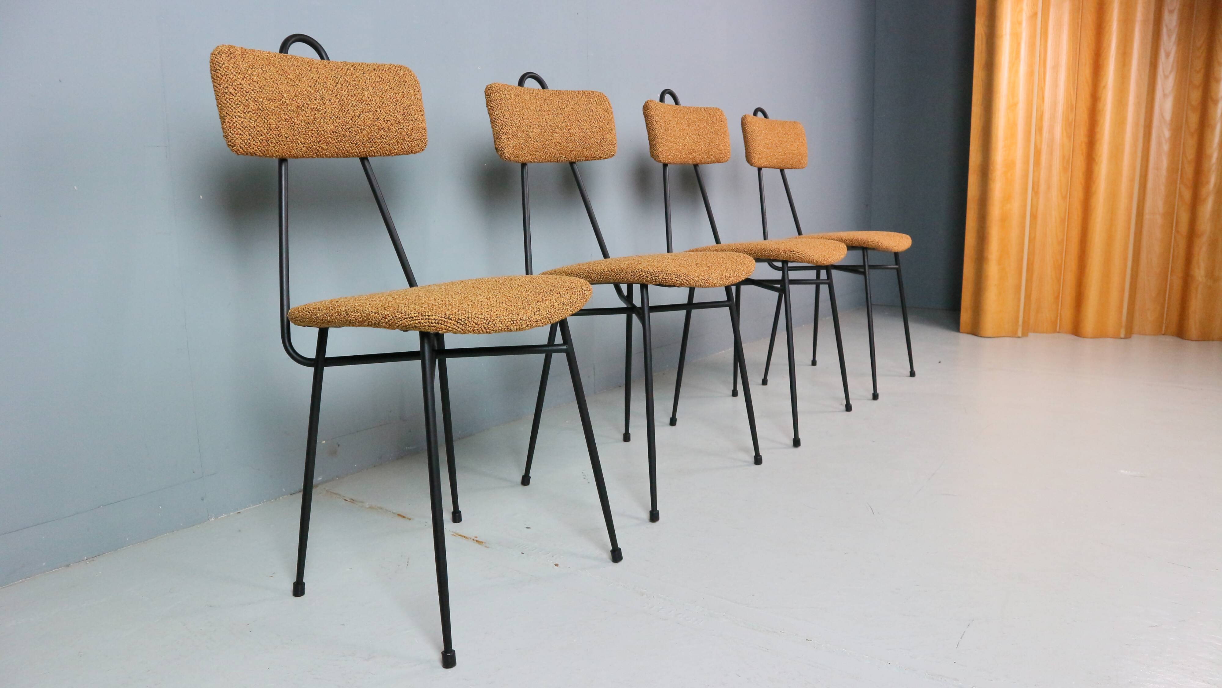 Set of 4 Italian dining chairs newly upholstered 1950s