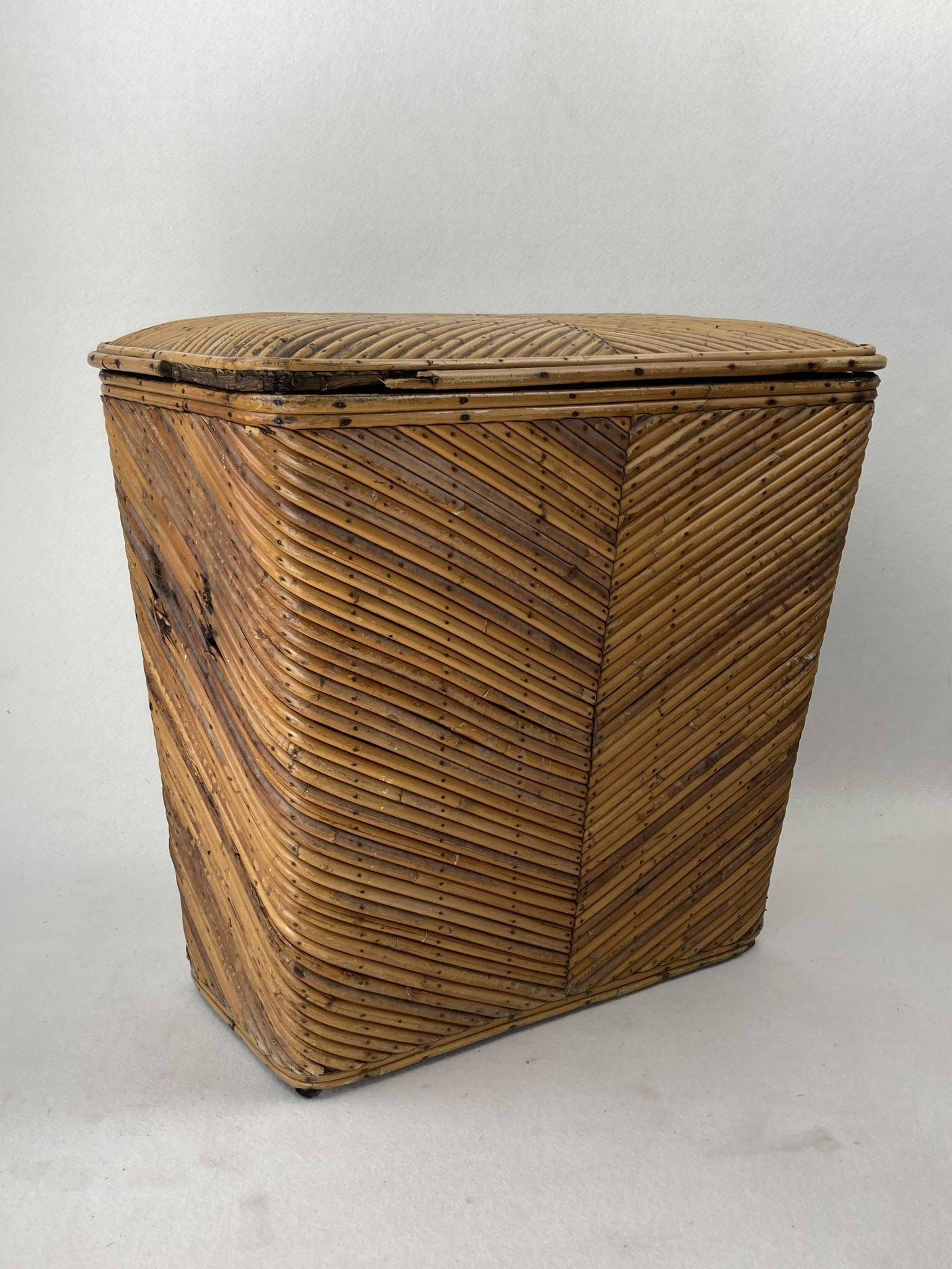 Pencil reed rattan bamboo chest or trunk, 1950s-1960s