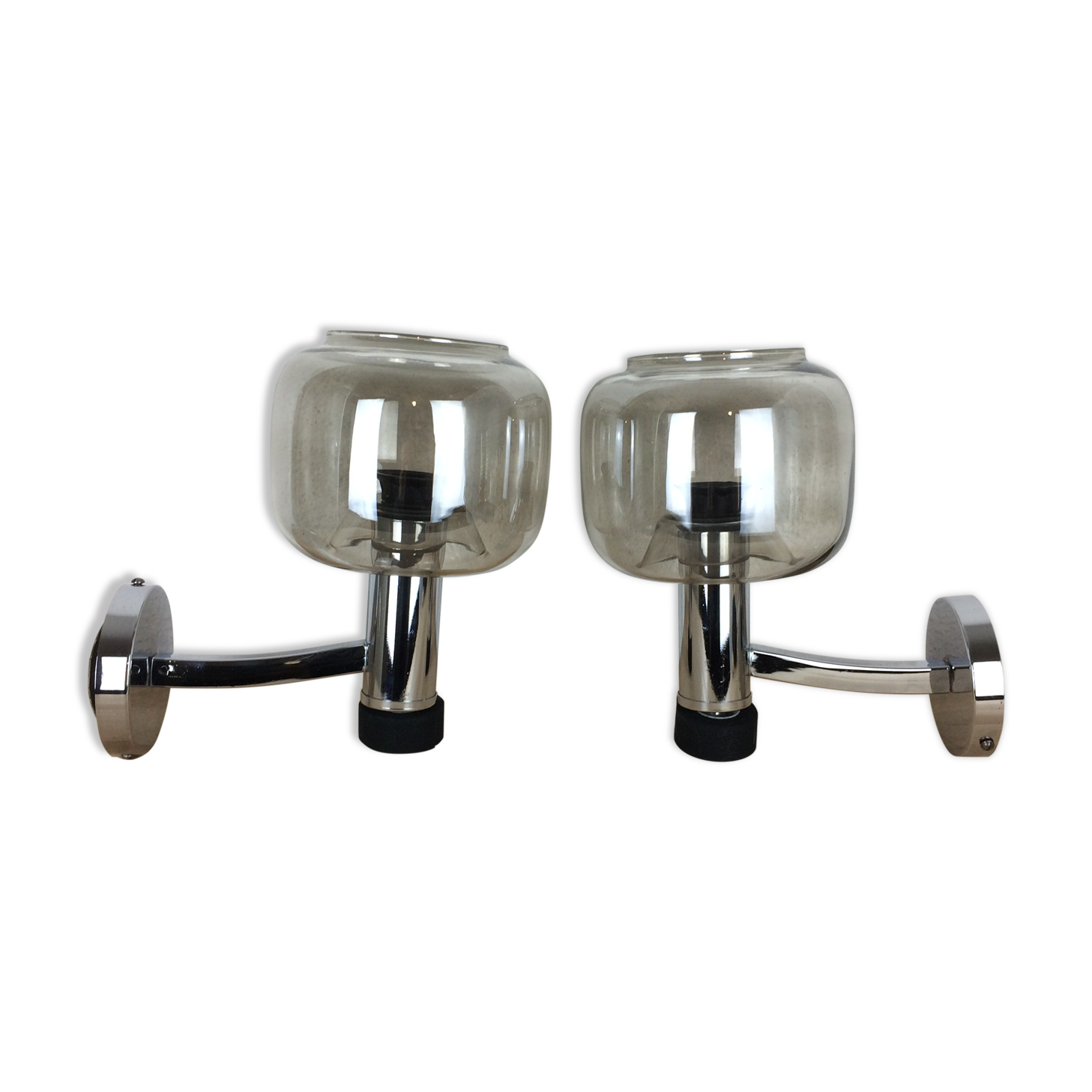 Pair of chrome sconces and smoked glass space age, 70s