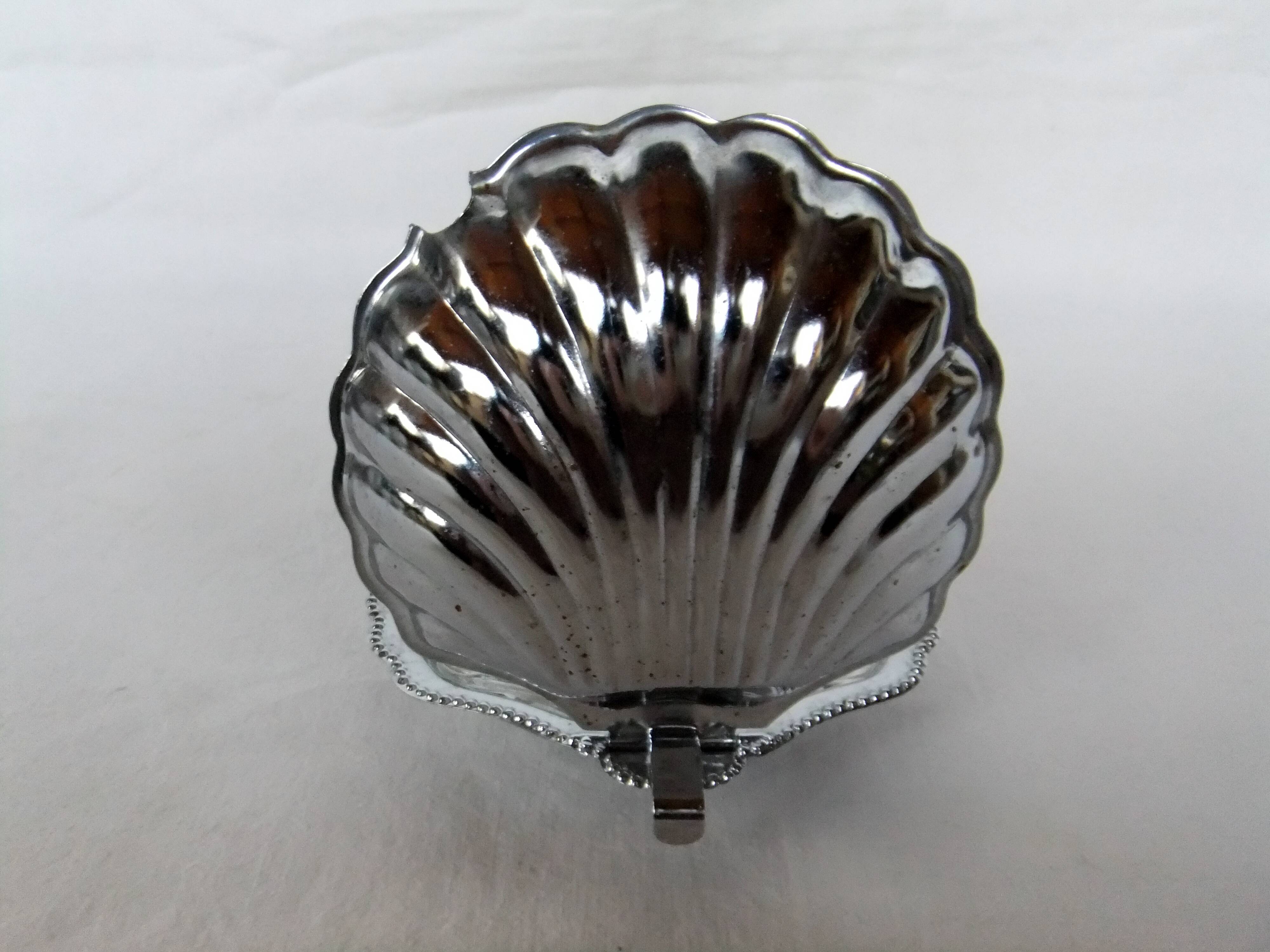 Butter butter shell st scallop metal glass vintage soap holder empty pocket