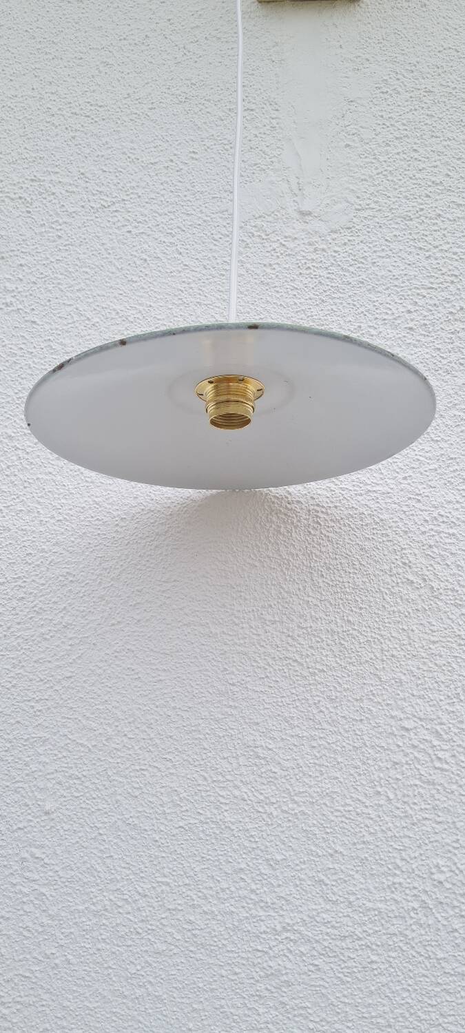 Green enamelled sheet metal suspension