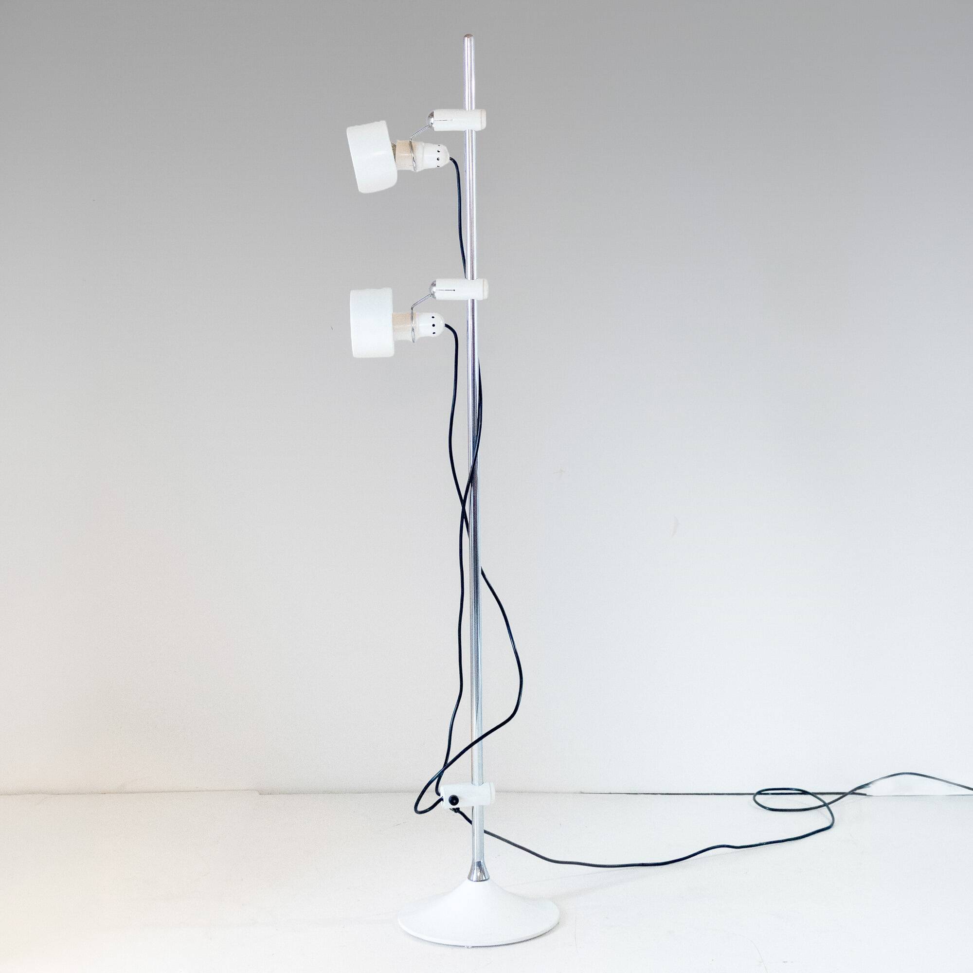 Mid Century Modern White Metal Floor Lamp by Elio Martinelli, 1970s