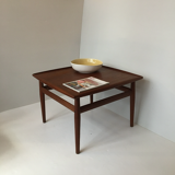 Square coffee table Grete Jalk