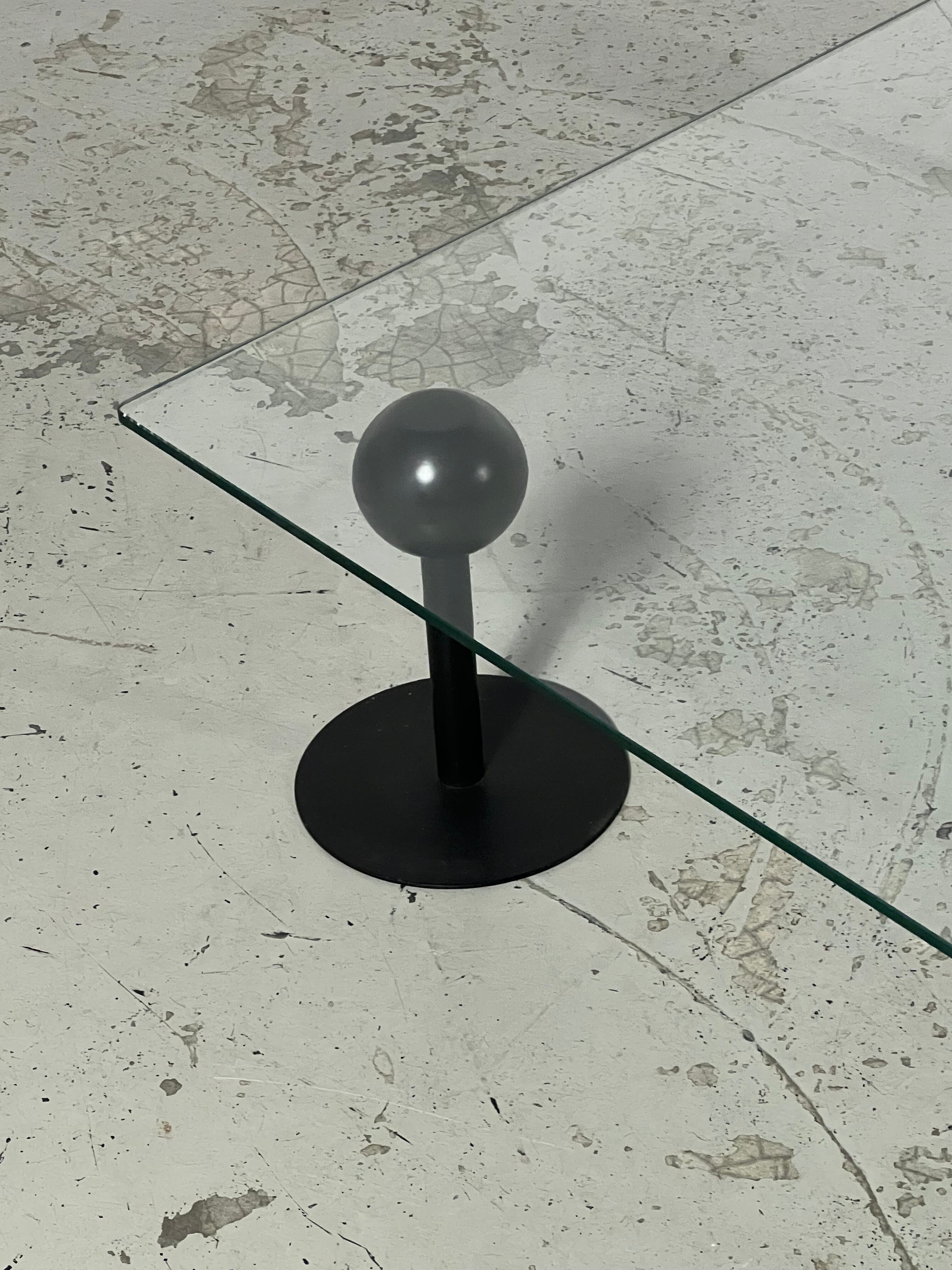 Pepper Young coffee table by Philipe Starck for Disform Spain 1978